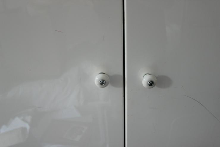 IKEA Pax Korpus und 3 Türen weiß Lack 1,50 breit - Kleiderschränke - Bild 2