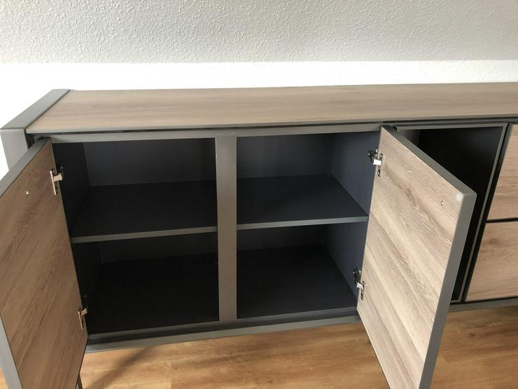 Bild 7: Sideboard Copenhagen der Firma Henders und Hazel 210cm breit 1 Woche alt