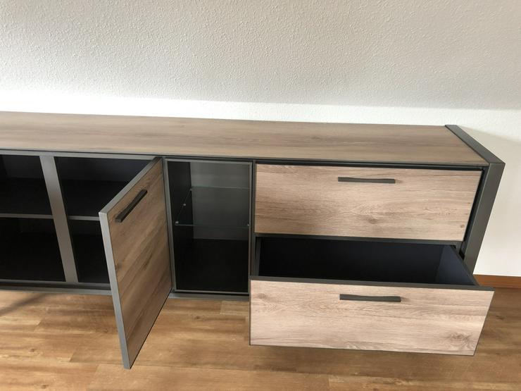 Bild 8: Sideboard Copenhagen der Firma Henders und Hazel 210cm breit 1 Woche alt