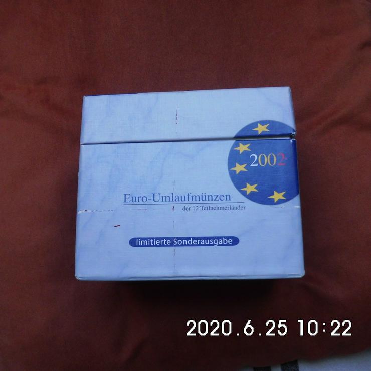 Bild 2: 12 Euro Kursmünzensätze 2002