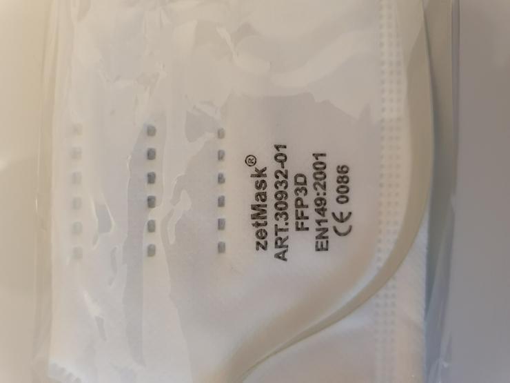 Bild 7: Desinfektionsmittel, Flächendesinfektionsmittel, Handschuhe Nitril, FFP3D Maske  Set