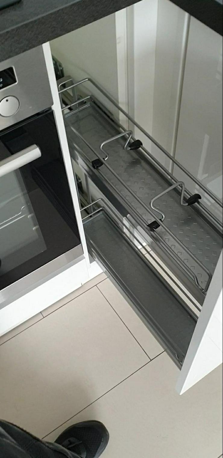 Neuwertige Nobilia Einbauküche inklusive Geräte  - Kompletteinrichtungen - Bild 4