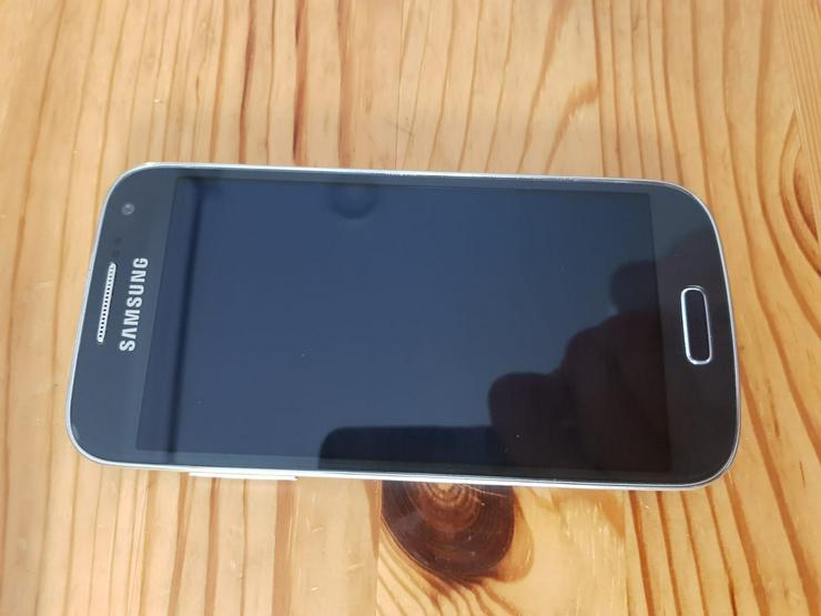 Bild 2: Samsung S4 mini wie neu (mit Garantie, mit komplettem Zubehör)