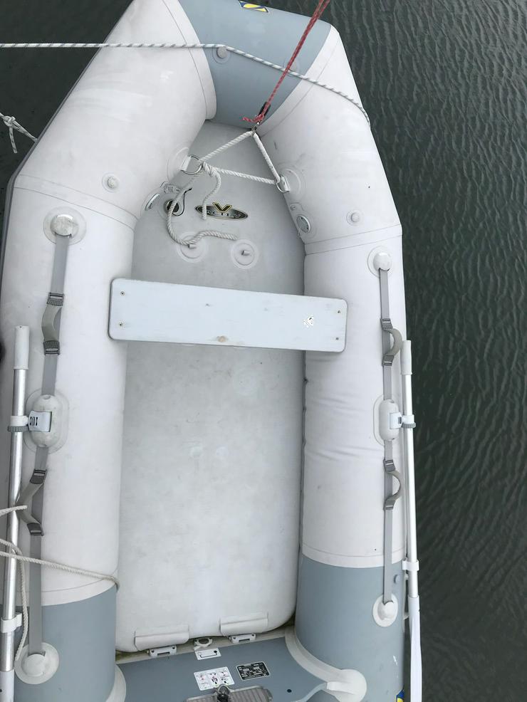 verkaufe Schlauchboot zodiac 2,80 m mit Außenborder suzuki, DF5SK-8, 5 PS/4-Takt - Schlauchboot - Bild 3