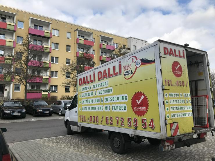 Bild 1: Umzugshelfer Firma Dalli Dalli Transport & Umzüge Berlin