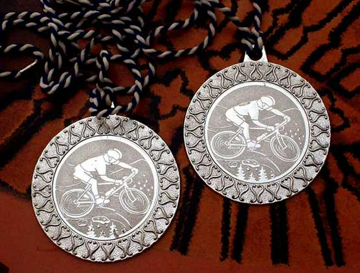 4x Sport Medaille 3x SILBER-1x GOLD Medaille Skisport+ Rad Sport - Zubehör - Bild 11