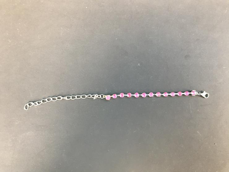 Armkette mit lila Perlen (auch zu verschicken) - Armbänder & Armreifen - Bild 1