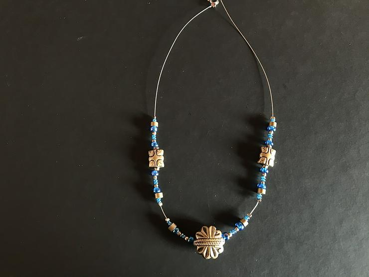 Kette blau bronzenfarbe - Halsketten & Colliers - Bild 1