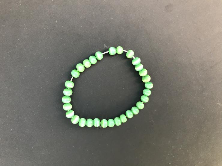 Grünes Armband (auch zu verschicken) - Armbänder & Armreifen - Bild 1