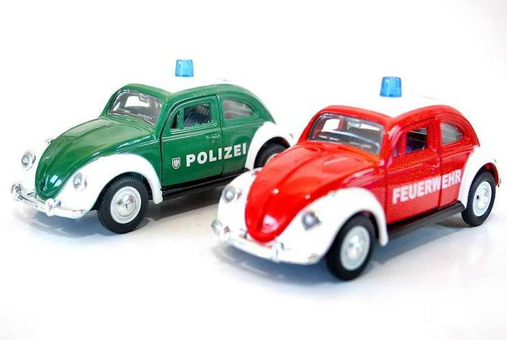 Bild 6: VW Käfer POLIZEI+FEUERWEHR Modellauto Rückzugmotor 10cm wie NEU