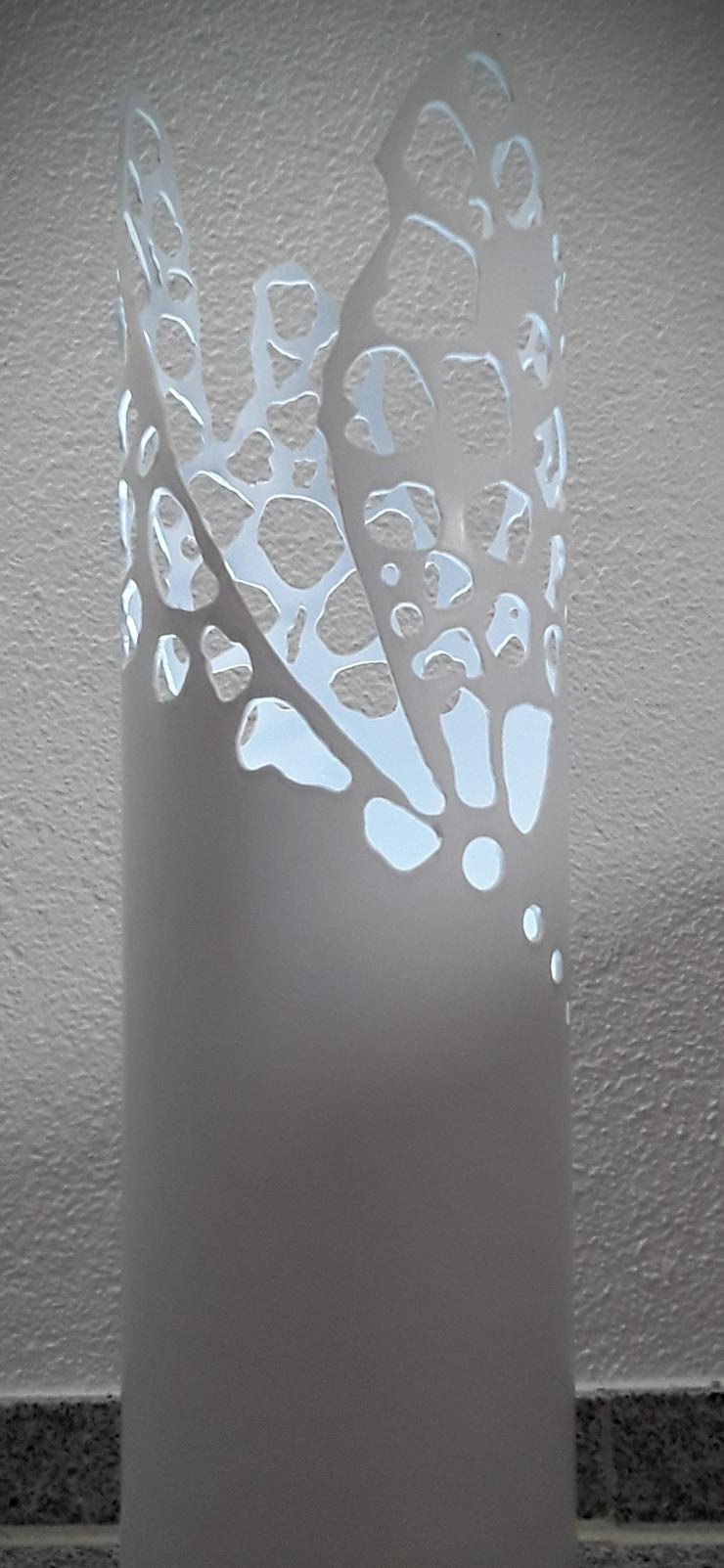 Bild 2: Super coole PVC Lampe