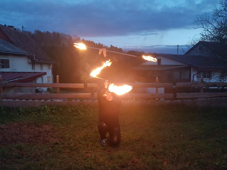 Dragonstaff, Feuerstab, Feuerjonglage 250 cm 