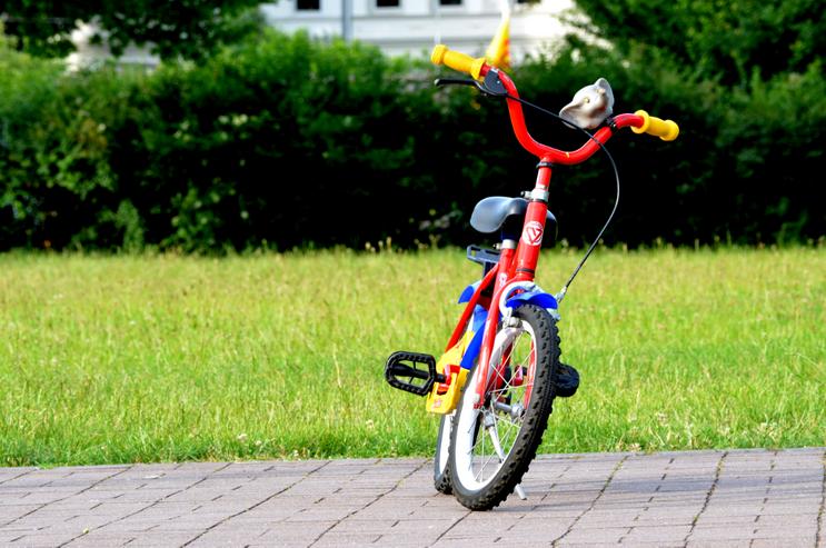 Kinderfahrrad 14“ mit Stützrädern - Kinderfahrräder - Bild 2