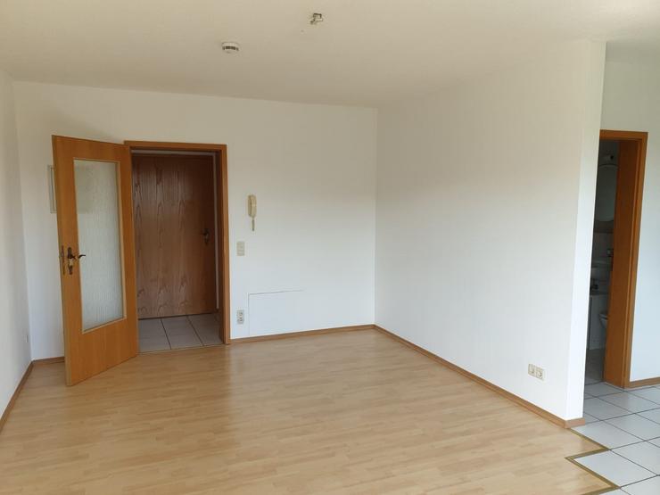 Bild 4: Gepflegte 1-Zimmer-Wohnung mit Balkon und Einbauküche in Passau (Heining)