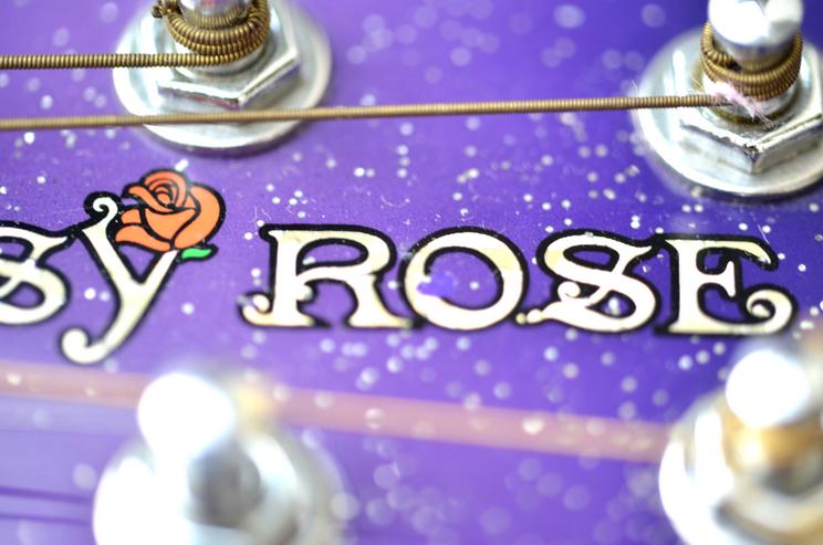 Bild 17: Designer Gitarre „Gypsy Rose“ 7/8, für Kinder und Jugendliche