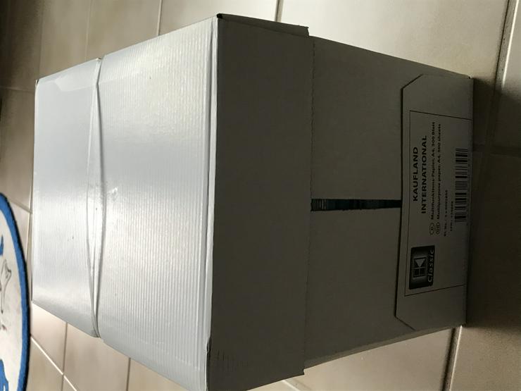 Biete 1 Karton, also 2500 Blatt Kopierpapier von K-Classic - Papier & Blöcke - Bild 3