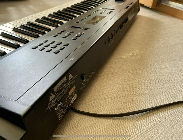 Bild 4: Yamaha SY55 1980er Vintage Synthesizer / Sequenzer / Keyboard