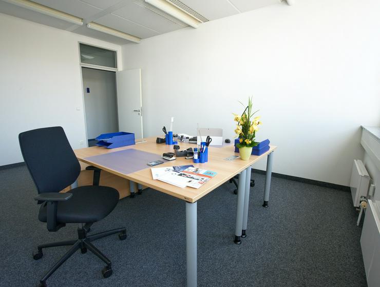 Moderne Büros im repräsentativen Sirius Office Center Dreieich *Jubiläums-Aktion* - Gewerbeimmobilie mieten - Bild 1