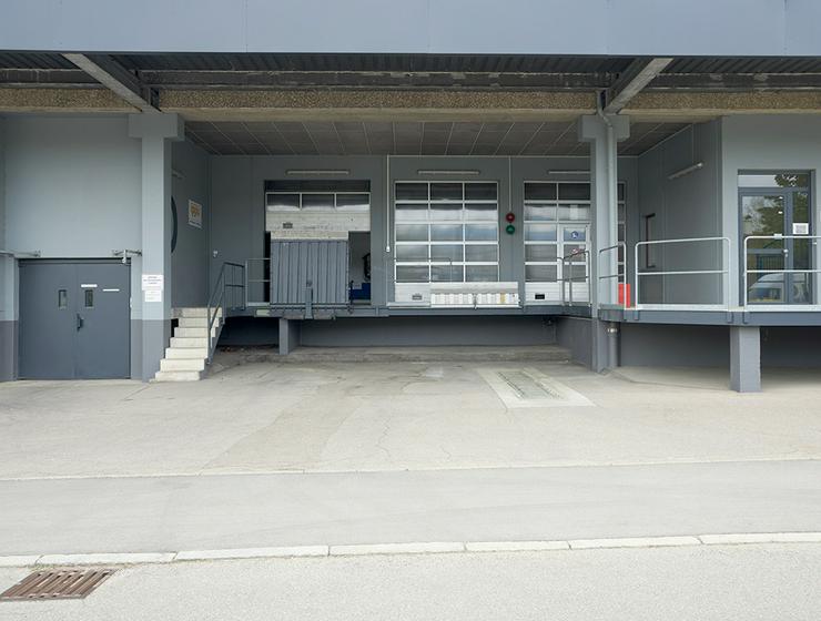 Bild 5: Leicht andienbare Lager- und Hallenflächen in Frickenhausen