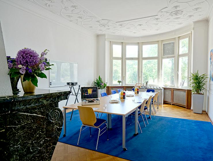 Bild 4: Renovierte Bürofläche mit Teeküche und Revierdienst im Sirius Business Park Mannheim