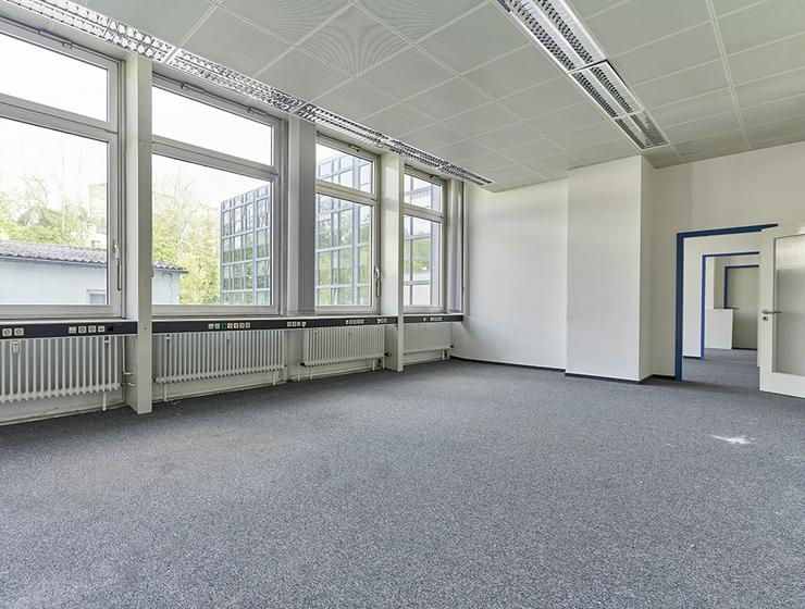 ALL-INCL.-MIETE: Renovierte Büros mit Highspeed-Internet in Saarbrücken - Gewerbeimmobilie mieten - Bild 3