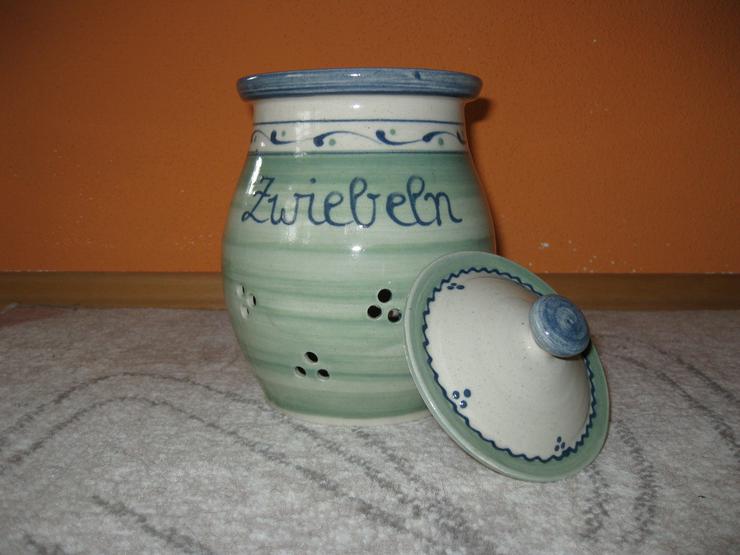 Schöner Keramik-Zwiebeltopf mit Deckel - Vorratsdosen - Bild 1