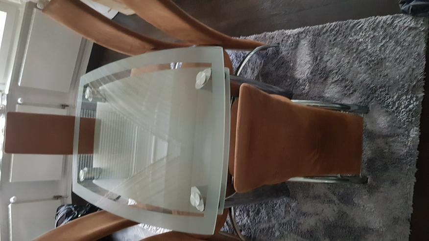 Glas-Esstisch mit 6 Stühlen