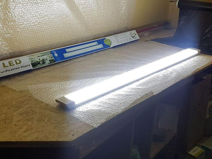 Bild 7: LED Röhre Tube Leuchtstoffröhre Lichtleiste Deckenleuchte Decken Lampe Röhren DE