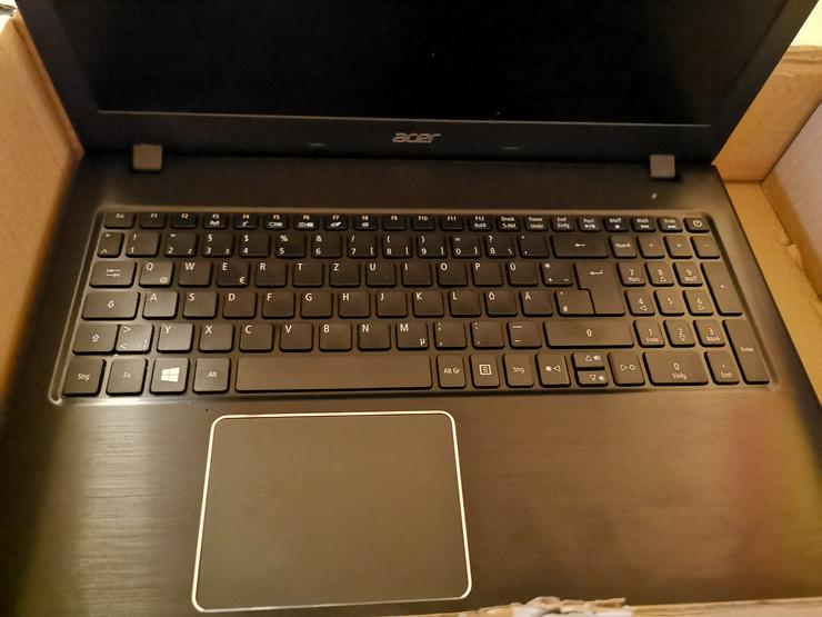 Acer aspire e5 575g laptop viele Neuteile mit Garantie generalüberholt 