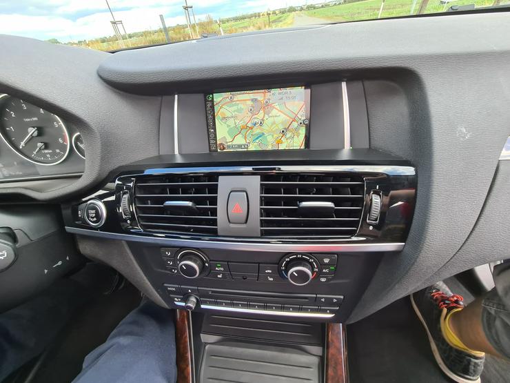 BMW X3 xDrive Anhängerkupplung Automatik Diesel Klima Schiebedach - X3 - Bild 13