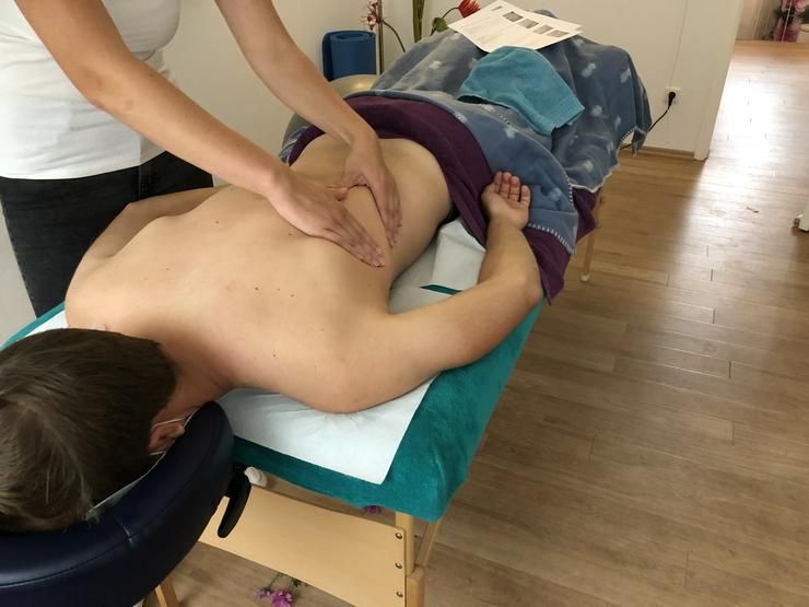 Bild 2: Faszien Massage Köln 