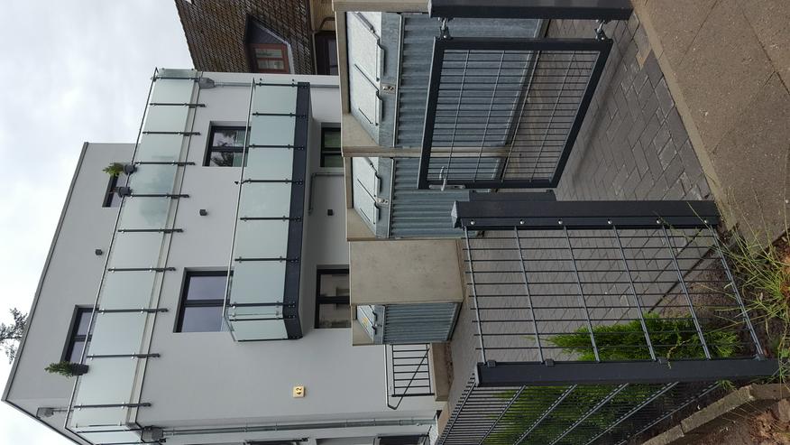2 Zimmer Dachgeschoßwohnung mit großem Balkon HH Rahlstedt - Wohnung mieten - Bild 1