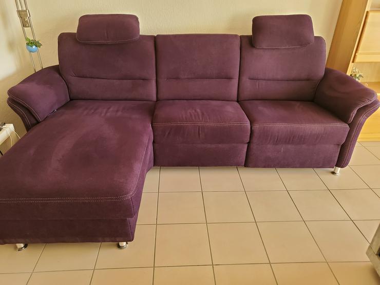 Bild 1: Sofa mit Relaxfunktion