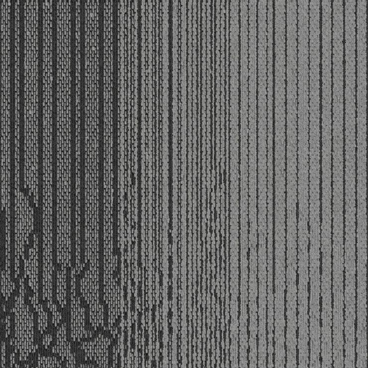 Bild 1: Graue Interface Teppichfliesen für einen modernen Effekt