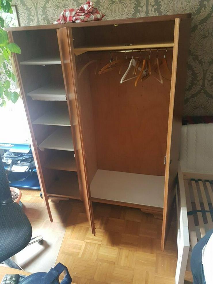 Bild 3: Schrank für Schlafzimmer