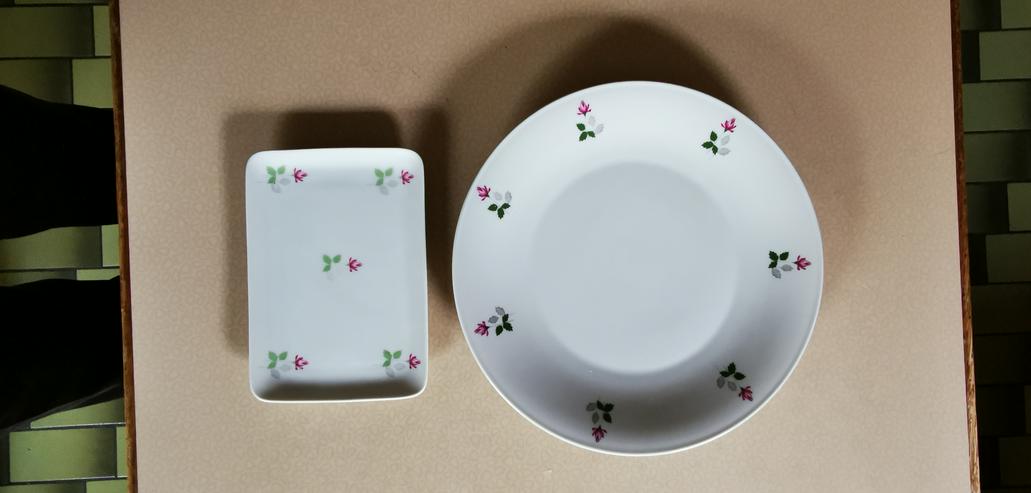 Bild 4: Kuchenplatte + Vorlegeplatte + Mitteldecke  Rosendekor