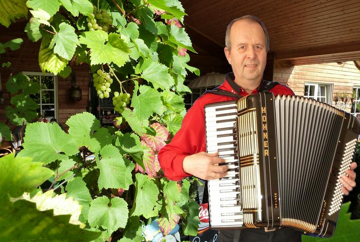 Akkordeonspieler in Aachen, Eschweiler, Erftstadt  und Düren - Weitere - Bild 3