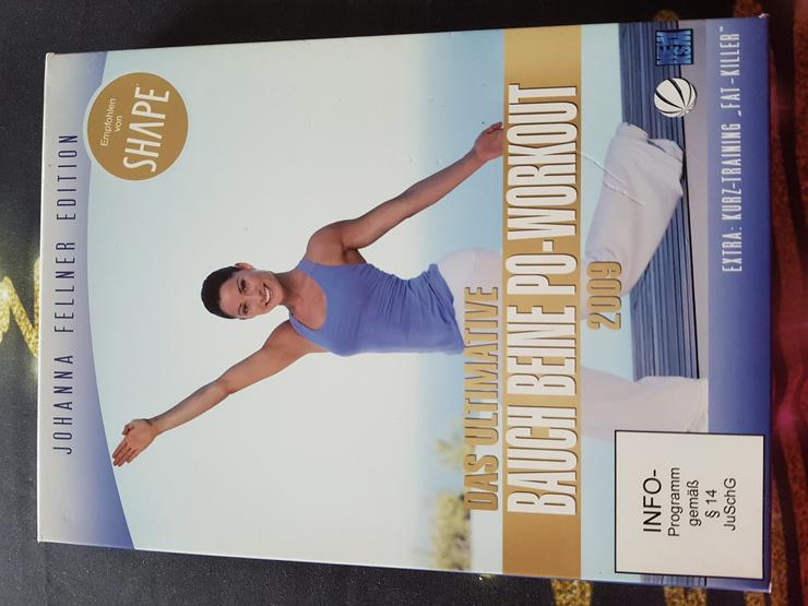 Bild 11: diverse Fitness DVDs