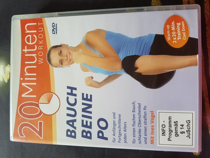 Bild 18: diverse Fitness DVDs