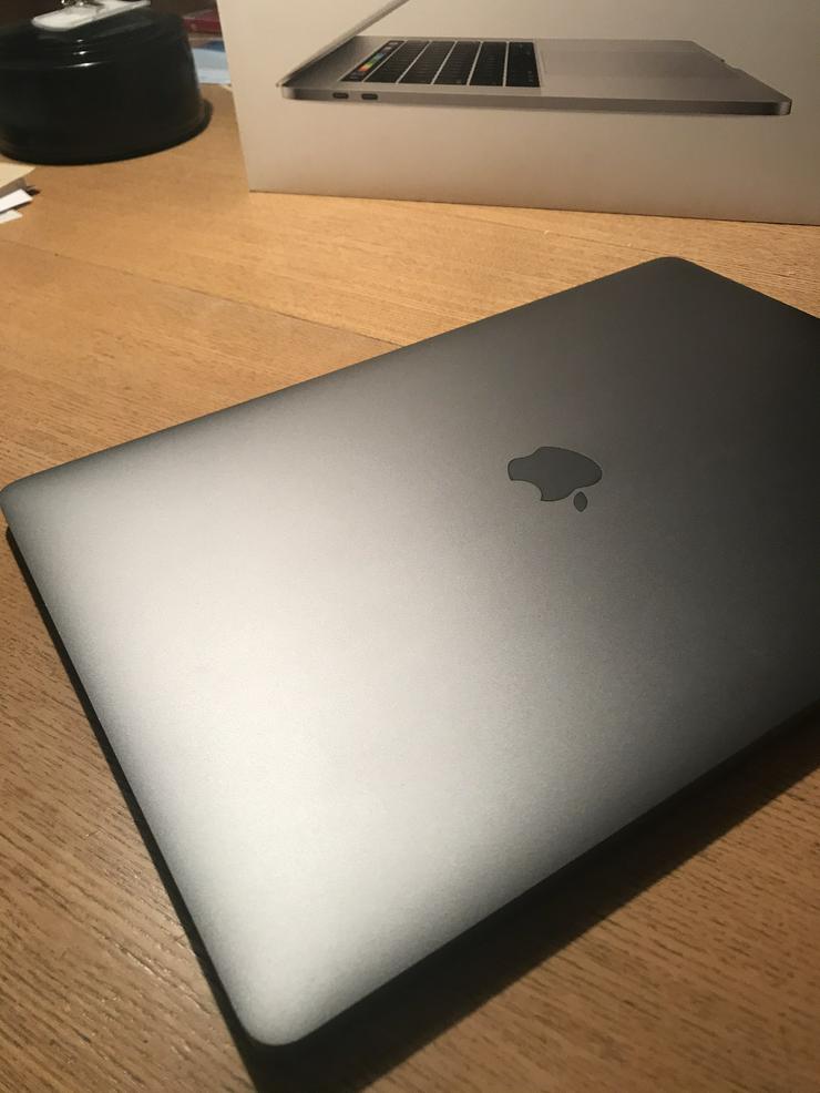 Bild 2: Apple MacBook Pro Touchbar 2017 15,4"/2,9 i7/RP 560/QWERTY EN