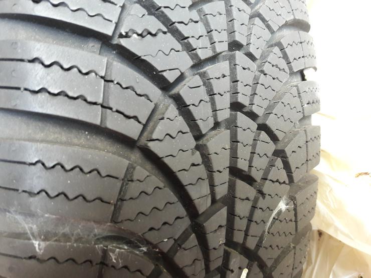 Bild 2: Ultragrip'9 M+S 185/60R15 84T 7mm Profil