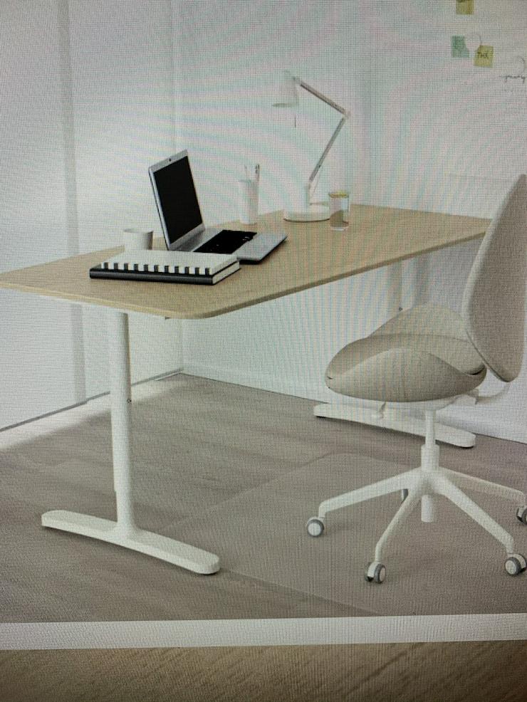 Neuwertiger Schreibtisch - Höhenverstellbar 120x80 cm - Schreibtische & Computertische - Bild 1