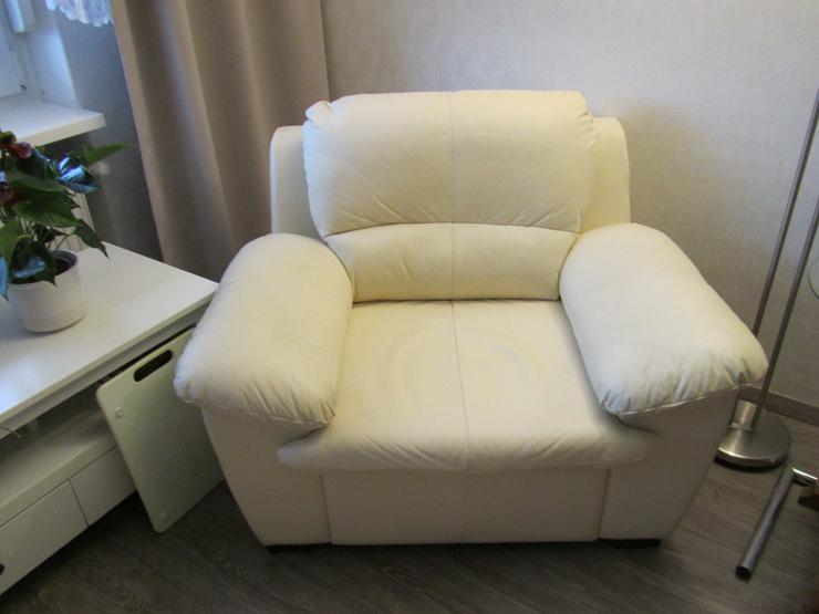 Ledersessel, sehr gut erhalten, cremefarbig - Sofas & Sitzmöbel - Bild 1