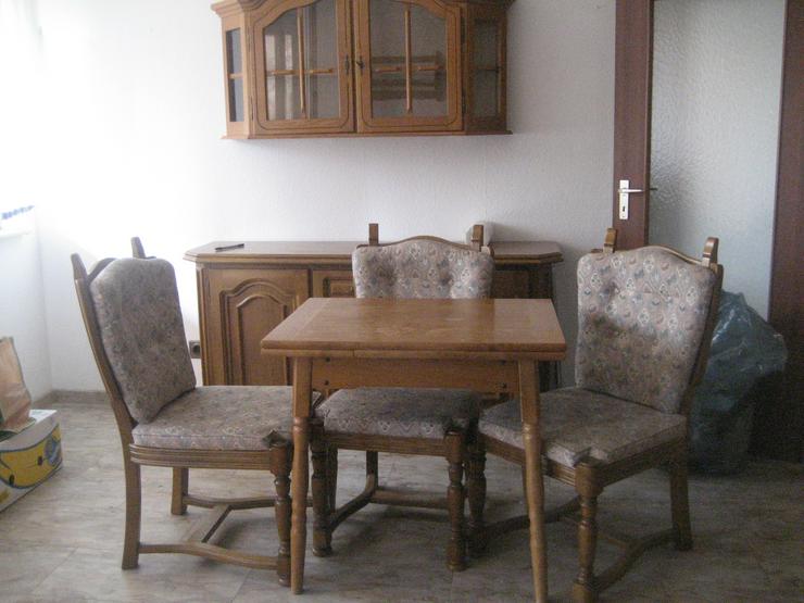 Bild 4: Esstisch mit 4 stühlen 