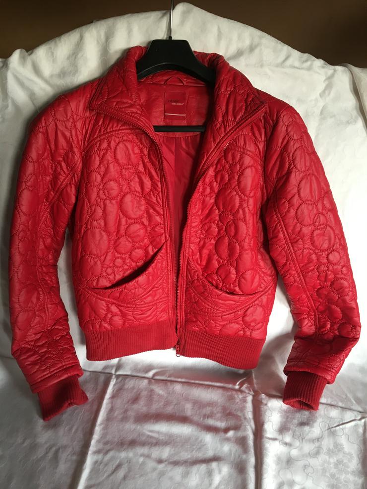 Damen Jacke Herbst - Winter rot Denim vero moda Gr. L (fällt aber klein aus) - Größen 40-42 / M - Bild 1