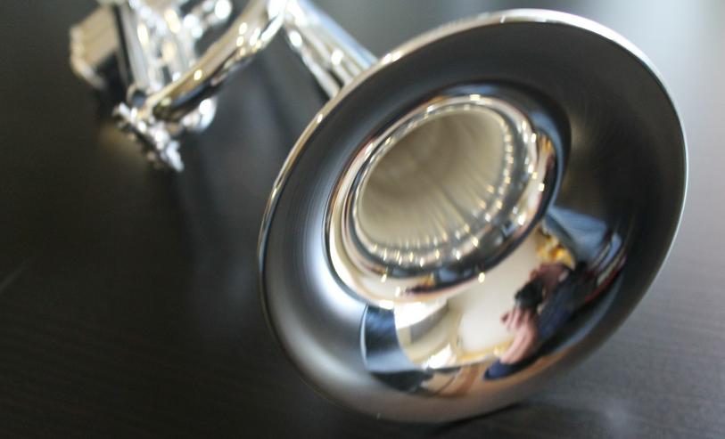 K & H Universal Trompete Malte Burba Jubiläumsmodell, Neuware - Blasinstrumente - Bild 7