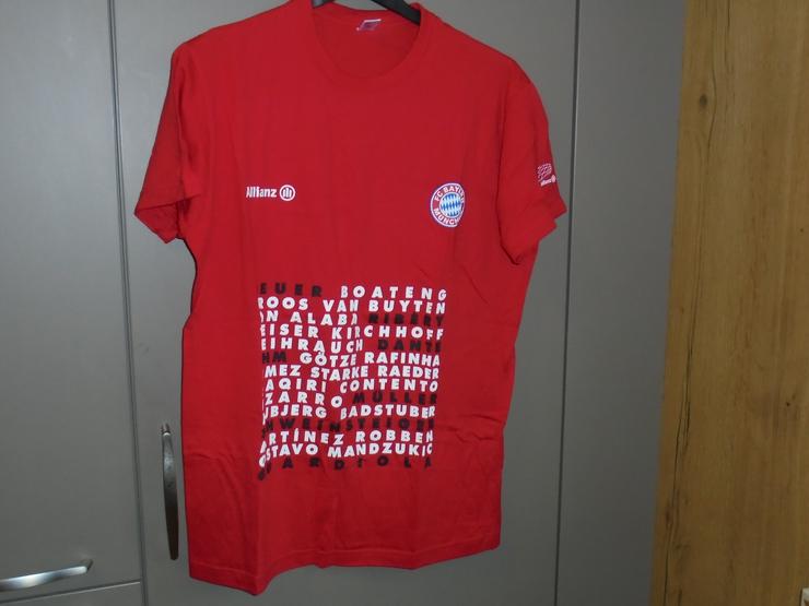 FC Bayern Fan T- Shirt rot Gr. M  Sammlerstück ungetragen