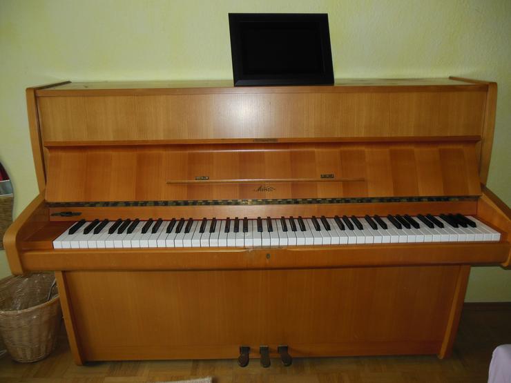 Sauter Piano, Modelhöhe 103 m, modern, Kirschbaum