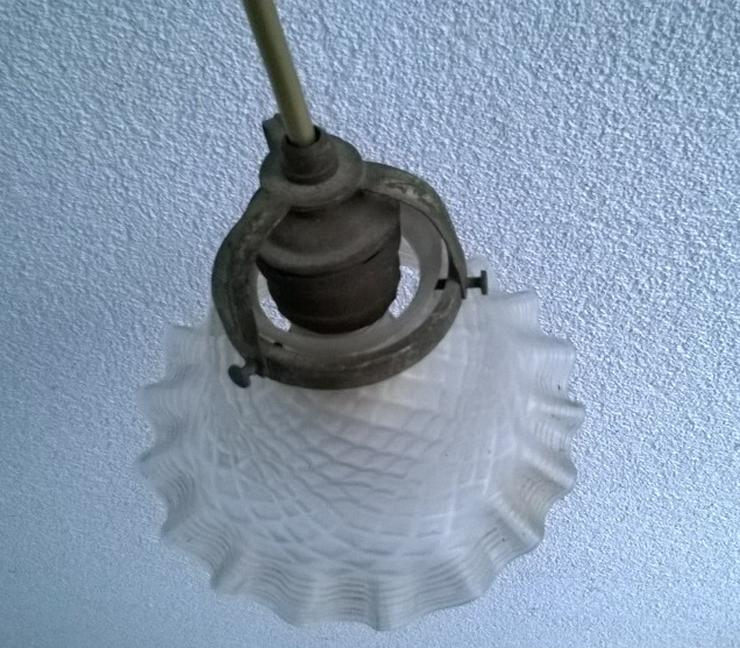 Jugendstil-Lampe mit Porzellan-Fassung