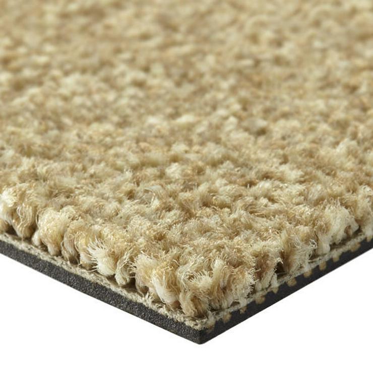 Bild 3: Schöne weiche beige Teppichfliesen von Interface